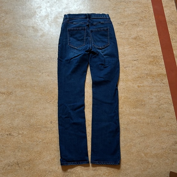 Women’s CAbi Jeans Size 2 - Picture 4 of 5